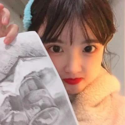 美国银行恢复了对甲骨文公司的评级，给予“买入”评级和200美元的目标价。
