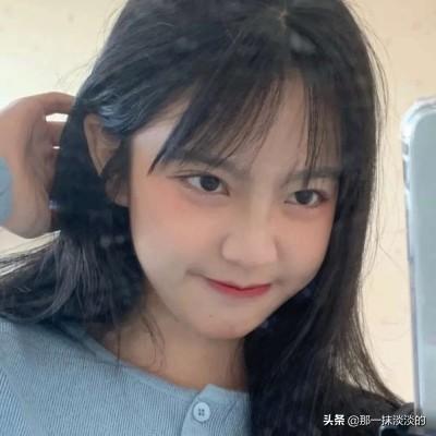 法国地方当局表示，3月24日在土伦法国海军基地附近发现一架未经授权的无人机。