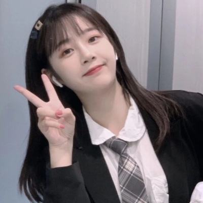 东方财富净利润创新高背后：“准传统券商”特征日益明显 实控人家族半年内减持套现超90亿元