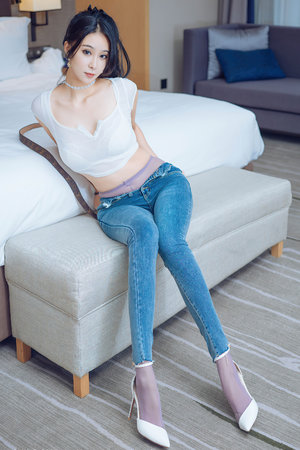 鼎龙股份2025年净利润同比增38.32%半导体业务营收占比57%,新老动能转换期面临多维考验